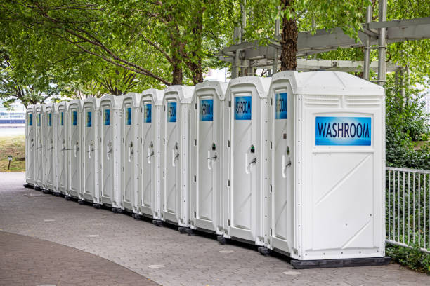 Best Luxury portable toilet rental  in Shell Lake, WI