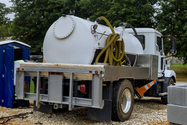 Portable Toilet Options We Offer in Shell Lake, WI