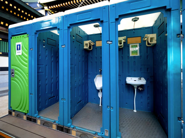 Best Construction site porta potty rental  in Shell Lake, WI